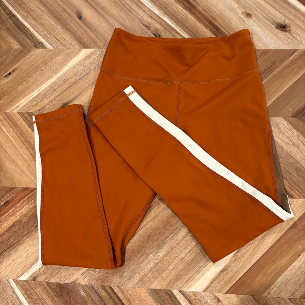 Women's Rust Leggings with White Stripe